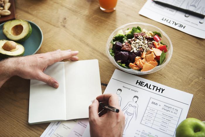 Medical Weight Loss vs. Commercial Diet Programs: What Actually Delivers Real Results? Medical Weight Loss vs Commercial Diet Programs